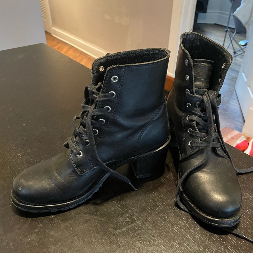 Sabrina black Frye boots size 8.5
